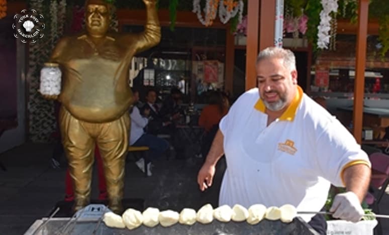 Gaziantep'te 12 Metrelik Peynir Kebabı Yapıldı