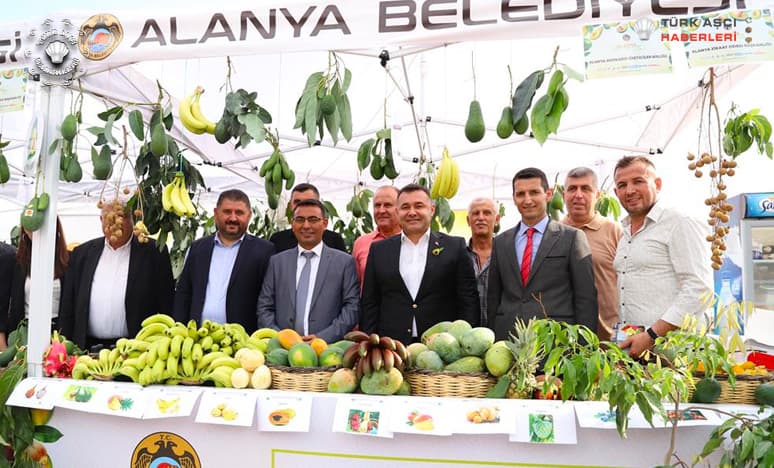 Alanya'da 2. Tropikal Meyve Festivali Şenlikleri Başladı