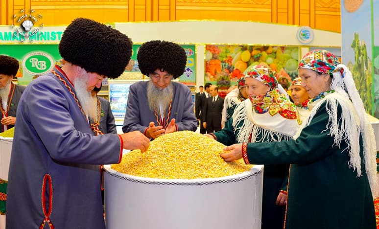 Türkmenistan Mutfağı Nedir? Ünlü Yemekleri Ve Özellikleri 