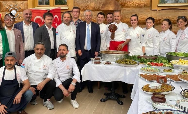 Adanalı Şeflerden Kazan’da Türk Mutfağı Tanıtımı