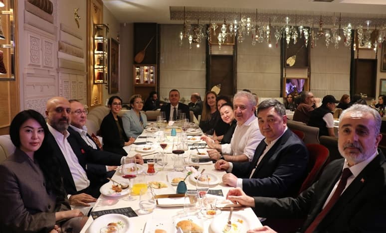 Astana’da Osmanlı ve Anadolu Lezzetleri Büyüledi