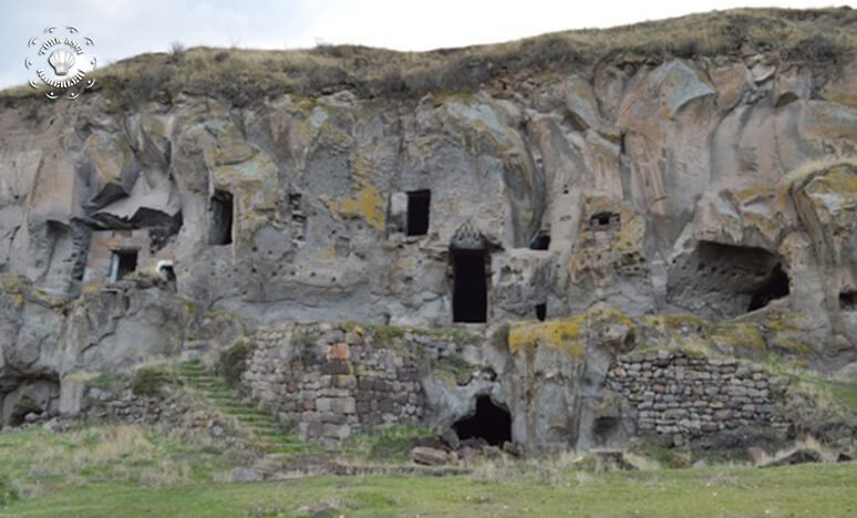 Bitlis'teki Mağara Evler Turizme Kazandırılıyor<