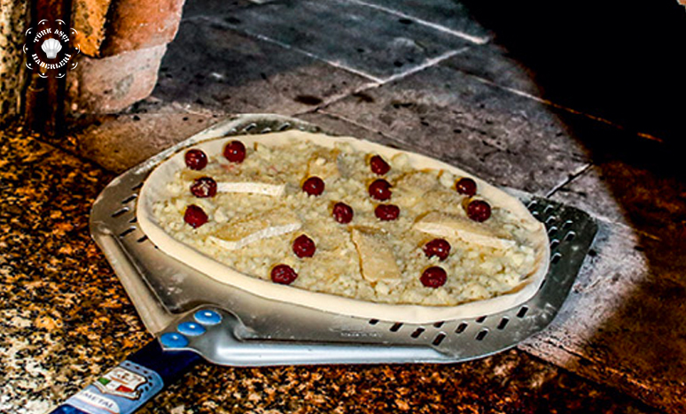 Camembert Vişne Pizza Tarifi “Şef Erkan YEŞİL”