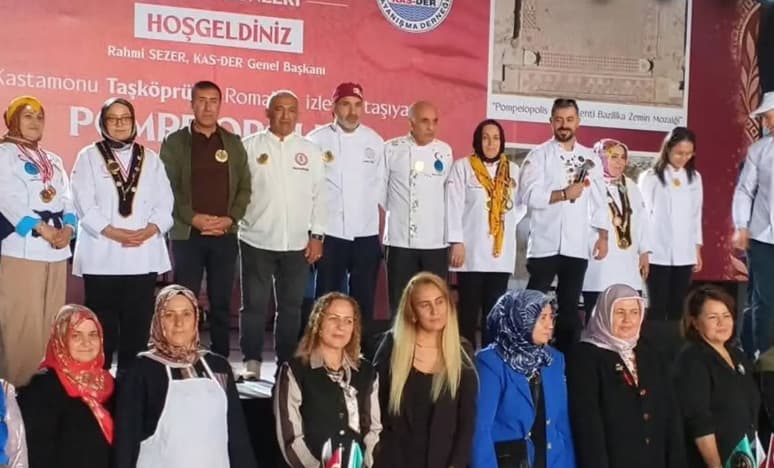 Kastamonu Kaşık Helvası Yarışmada Birinci Oldu