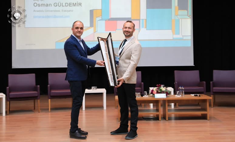 Osman Güldemir; Bitlis'te Sosyal Bilimler Kongresi