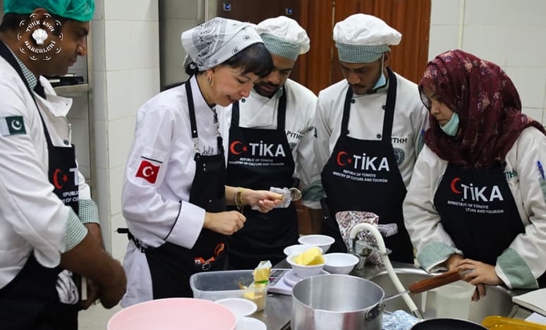 Pakistanlı Aşçılara Geleneksel Türk Mutfağı Eğitimi Verildi
