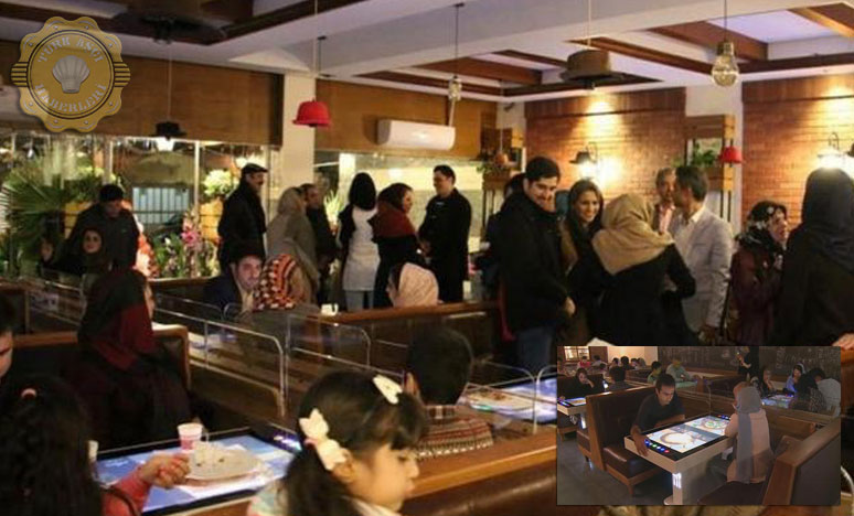 Tahran'daki Robot Restoran Görenleri Şaşırtıyor
