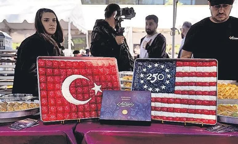  Türk Mutfağına On Binlerce Kişiden Yoğun İlgi