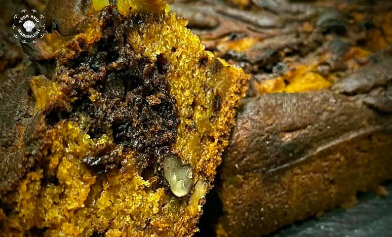 Balkabaklı Ve Kakaolu Fındık Kremalı Kek Nasıl Yapılır?