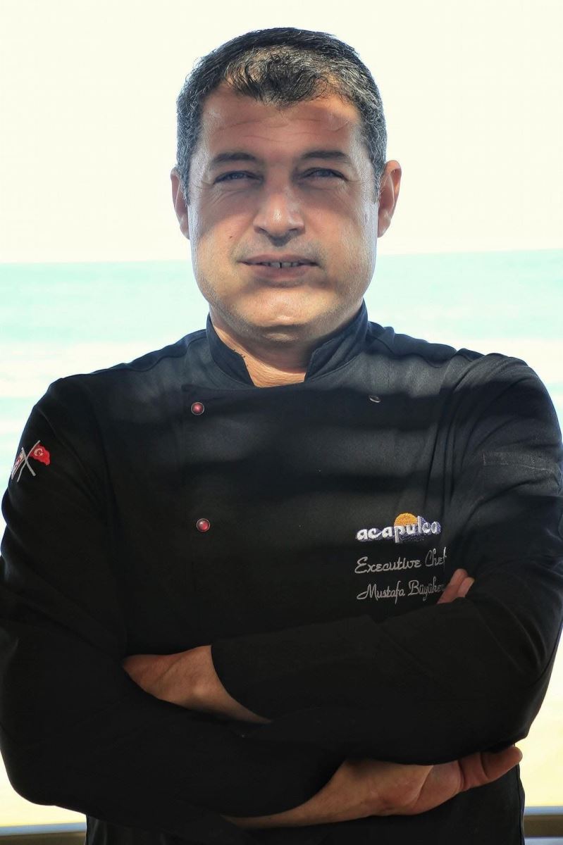 Şef Mustafa Büyükertaş’a “Yılın En İyi Şefleri” Ödülü