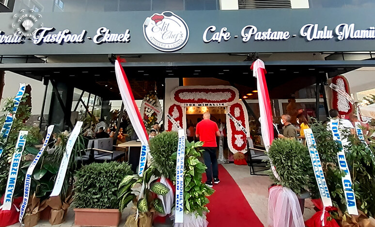 Volkan Çalan; Elit Chefs Patisserie & Lounge Hizmetinizde